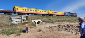 Тавантолгой- Зүүнбаян чиглэлийн 416,4км төмөр замын төслийн далангийн ажил